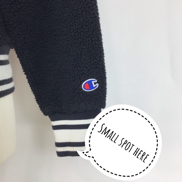 Champion Sherpa bomber jacket Womens S black spell out collegiate Preppy Cropped - Picture 15 of 15